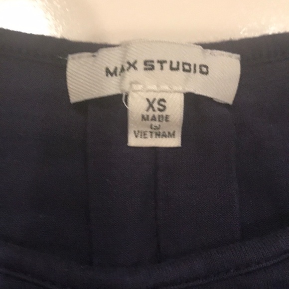 dark blue open shoulder shirt - Picture 3 of 3